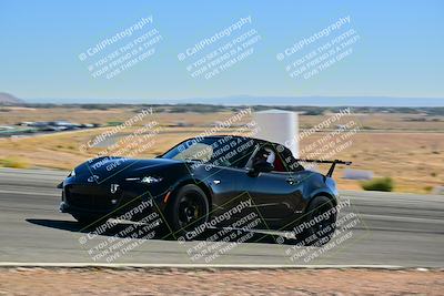 media/Oct-18-2025-Extreme Speed (Sat) [[d6d7e1fef1]]/Group 3 Purple/Session 2 (Turn 3)/